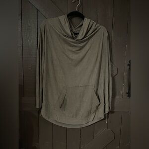 Sovage - long sleeve hooded tee